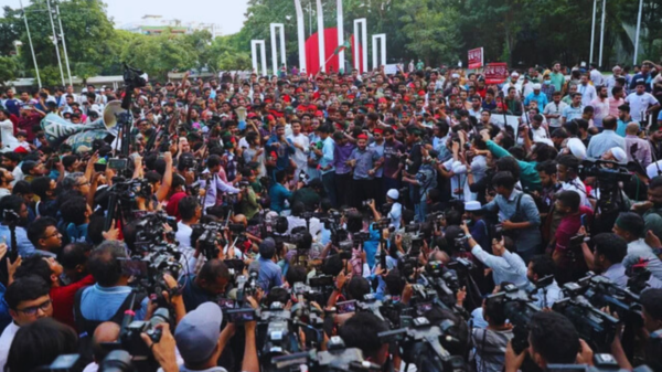 মো. সাহাবুদ্দিনের পদত্যাগ ও ছাত্রলীগ নিষিদ্ধের দাবিতে বৈষম্যবিরোধী ছাত্র আন্দোলনের আলটিমেটাম